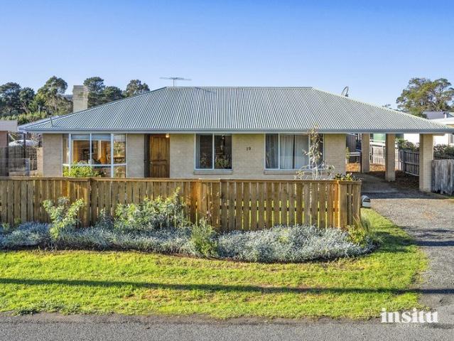 House for sale in Dodges Ferry, Tasmania