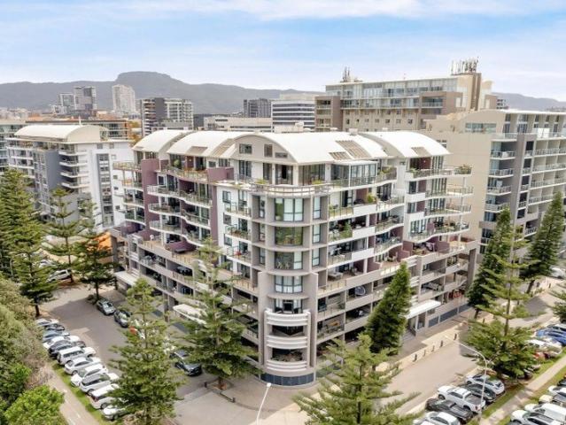 Apartment for sale in Wollongong, Wollongong City Council