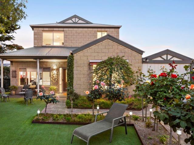 House for sale in Mornington, Melbourne