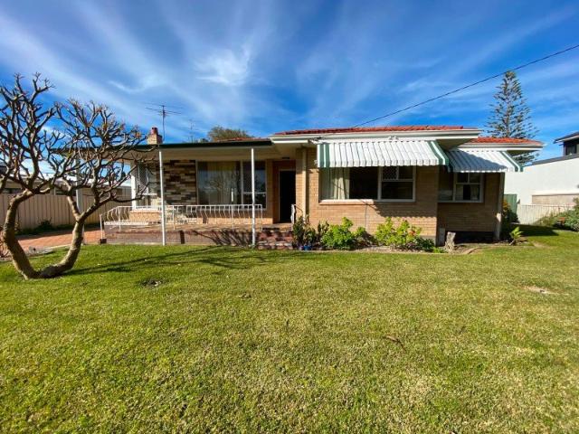 House for rent in Broadwater, Western Australia