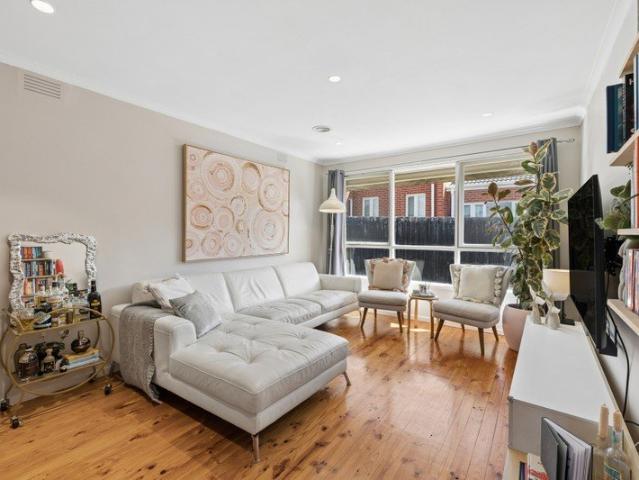 Apartment for sale in Hampton East, Melbourne