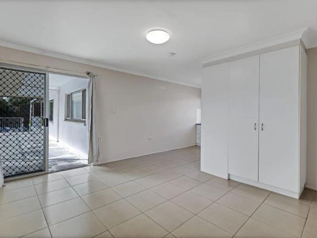 Apartment for rent in Kings Creek, Queensland