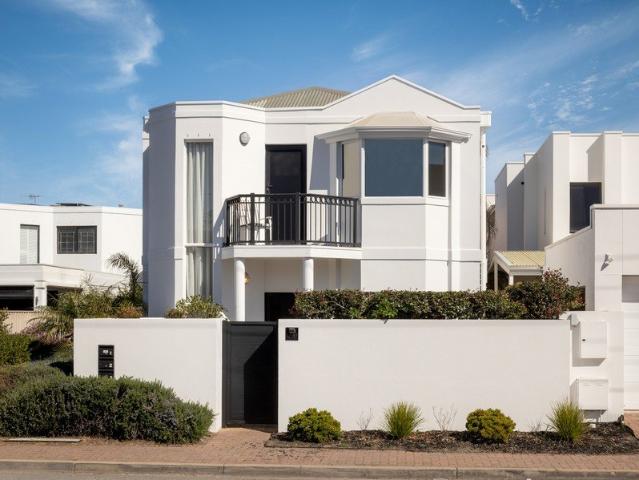 Townhouse for sale in Horseshoe Creek, South Australia
