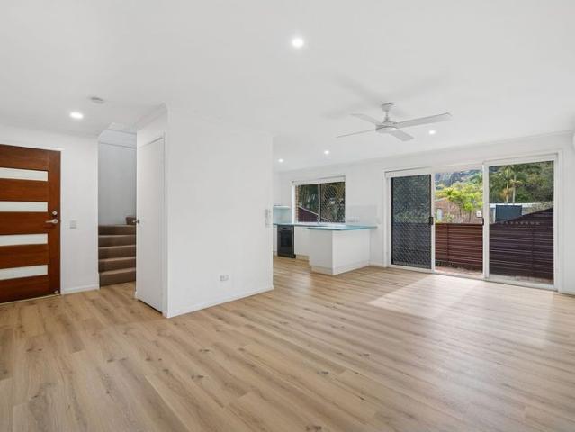 Townhouse for rent in Mount Coolum, Sunshine Coast Regional