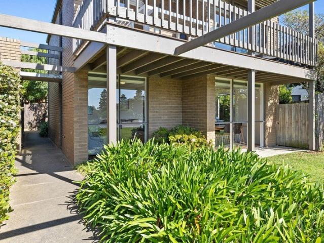 Apartment for rent in Torquay, Victoria