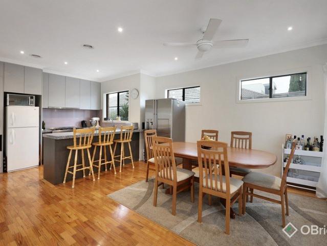 Townhouse for rent in Camerons Creek, Victoria