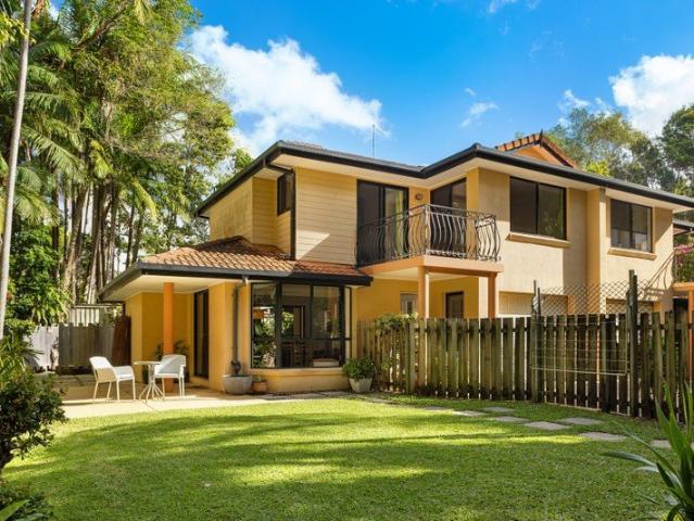 House for sale in Suffolk Park, New South Wales