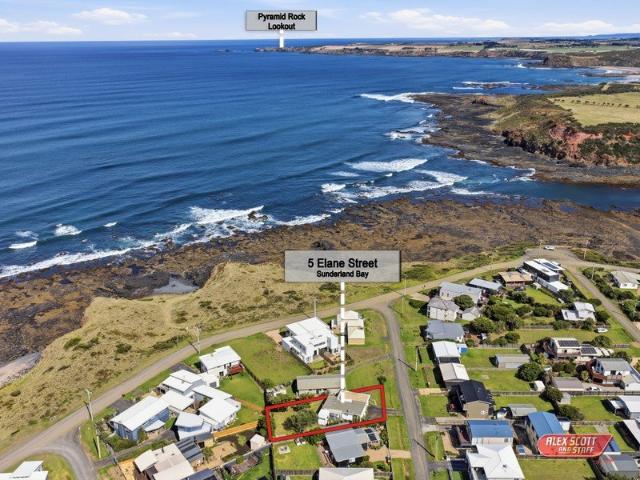 House for sale in Sunderland Bay, Victoria
