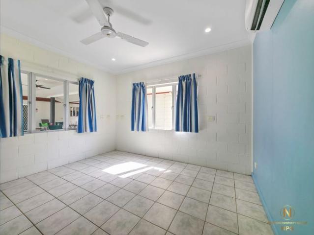 Townhouse for rent in Kurrimine Beach