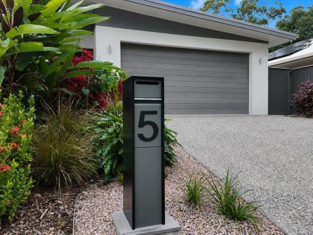 House for sale in Kewarra Beach, Queensland