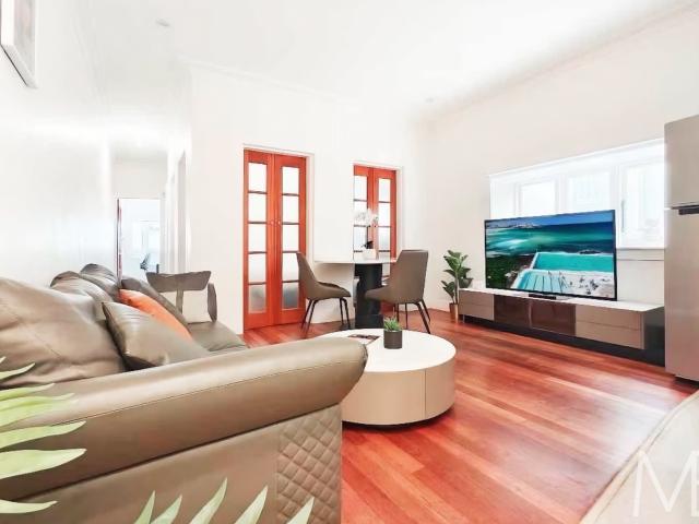 Apartment for rent in Bondi Beach, New South Wales