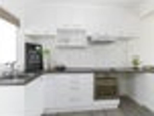 Apartment for sale in Whangaparaoa