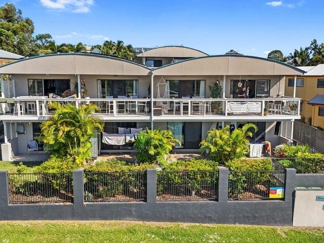Townhouse for sale in Rainbow Beach, Queensland