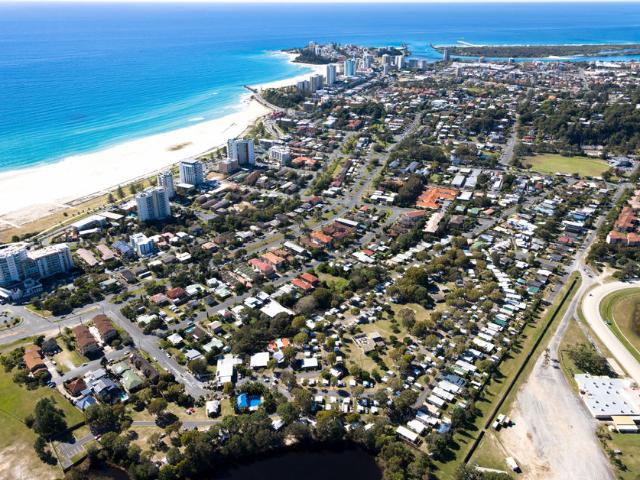 Apartment for rent in Gold Coast Mc