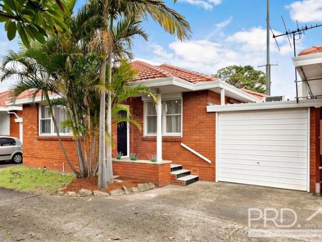 Villa for sale in Sydney, New South Wales