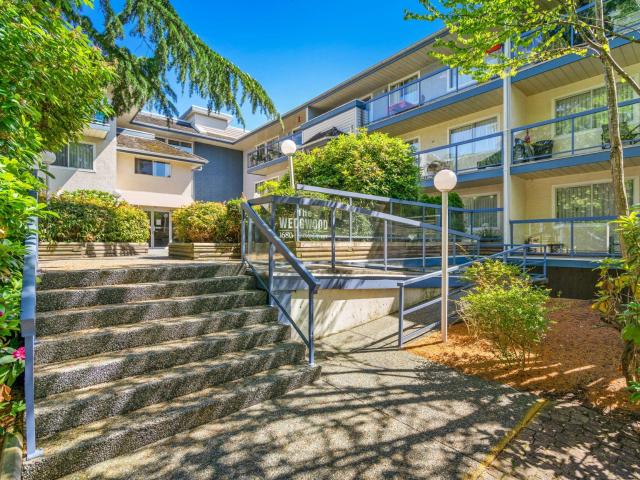 Apartment for rent in Delta, British Columbia