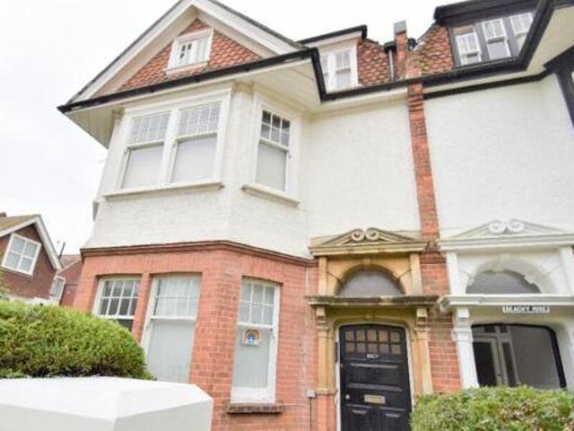 House for rent in Holywell, Eastbourne