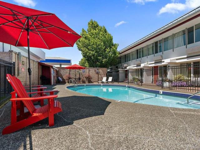House for rent in Sidney, Capital Regional District