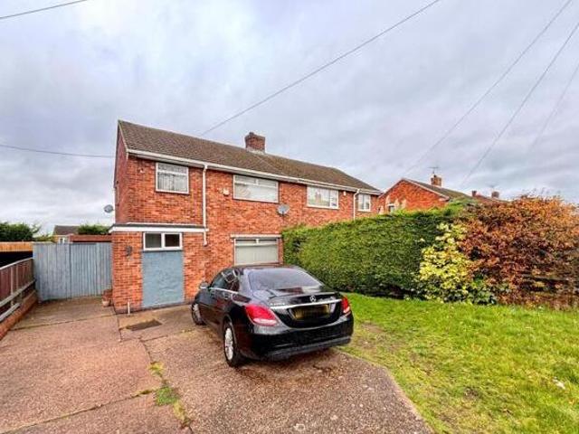 House for rent in Lyons, Greater London