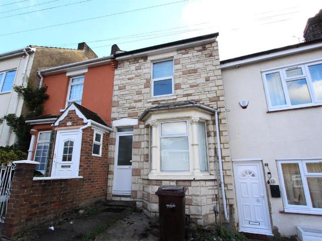 House for rent in Luton, Chatham