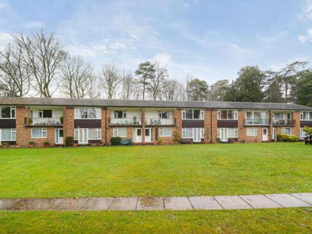House for sale in Fole, Surrey