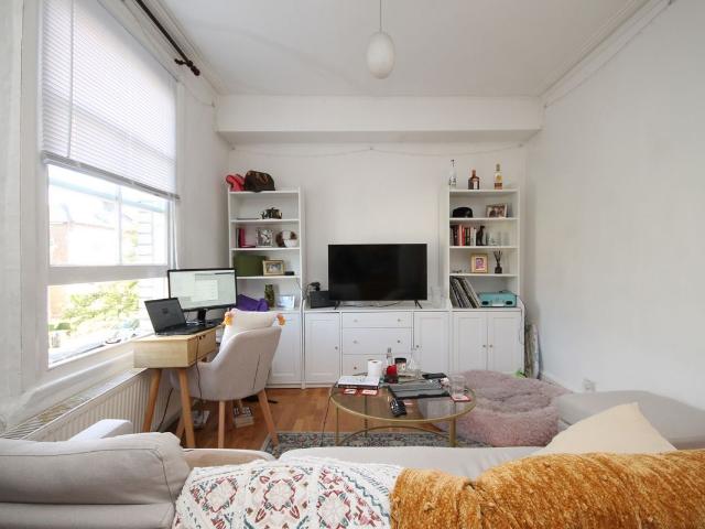 Apartment for rent in Holloway, Greater London