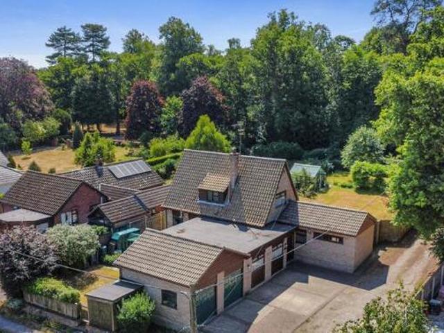 House for sale in Lyons, Greater London