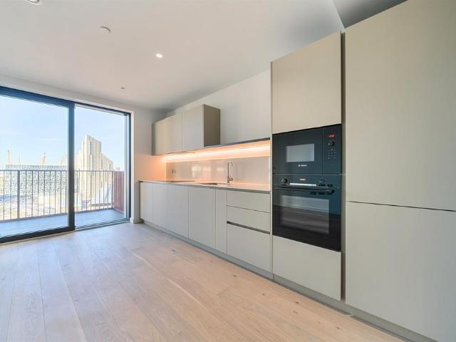 Apartment for rent in Greenwich Peninsula, Greater London