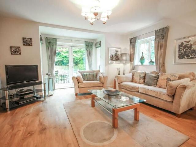 House for rent in Ashplats, Perryfields