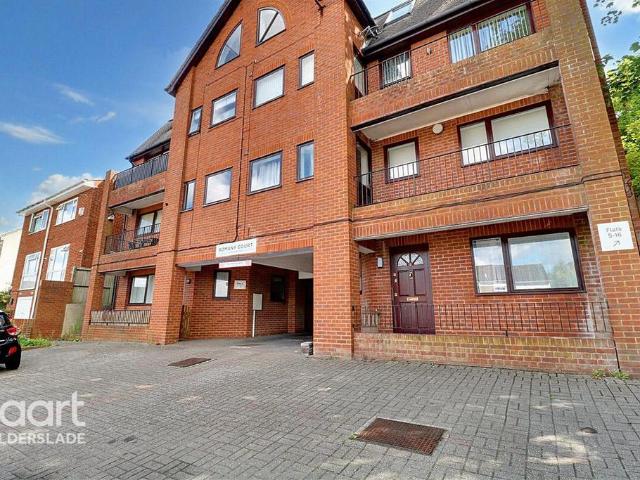 Apartment for rent in Luton, Chatham