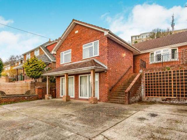 House for sale in Brompton, Chatham