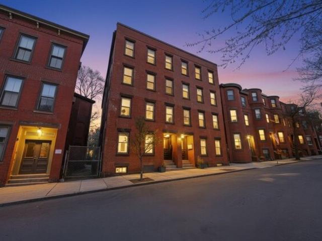 Condo for sale in Chelsea, Massachusetts