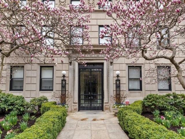 Condo for sale in Boston, Beacon Hill