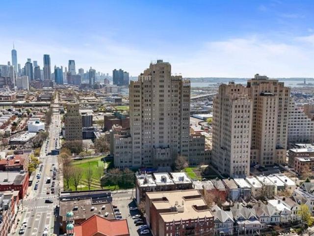 Condo for sale in Jersey City