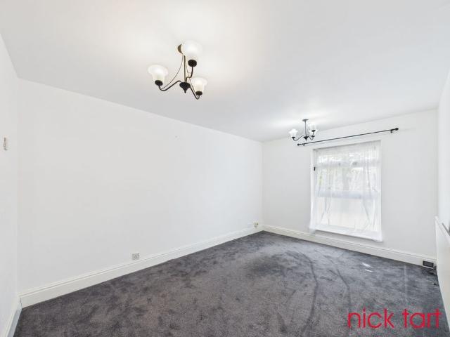 Apartment for rent in Brookside, Telford