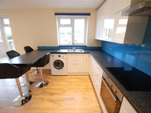 Apartment for rent in Beaconsfield, Berghers Hill