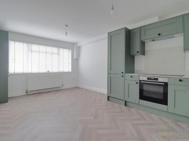 Apartment for rent in Hanover & Queen's Park, Brighton