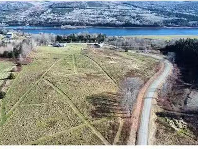 House for sale in Beaconsfield House for sale in Beaconsfield