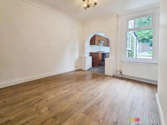 House for rent in New Catton, East Bank