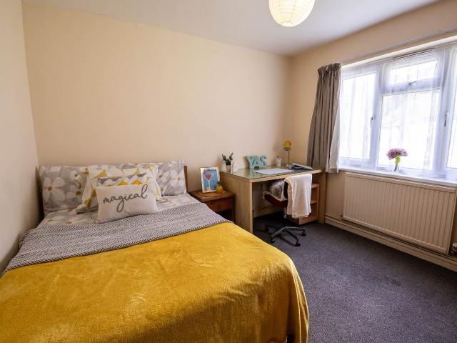 Apartment for rent in St. Mildred's, The Bridge