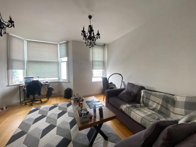 Apartment for rent in Brunswick Park, Greater London