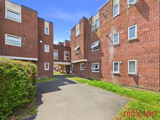 Apartment for rent in Brookside, Telford