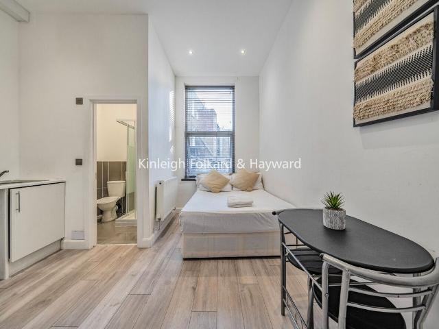 Studio for rent in West Kensington, Greater London