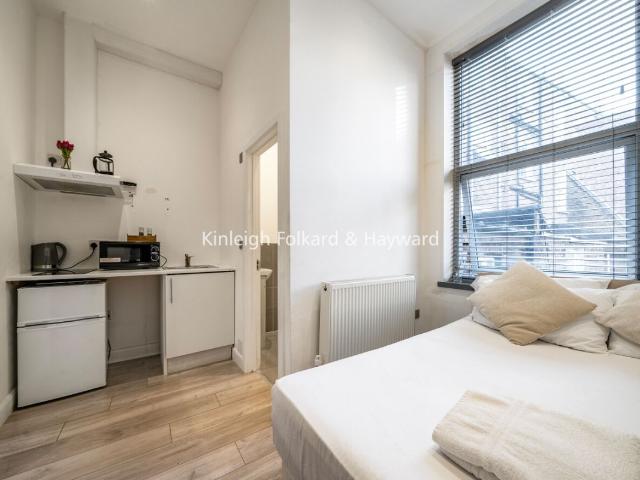 Studio for rent in West Kensington, Greater London