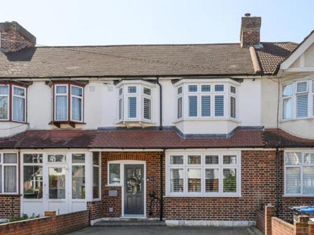 House for sale in Surrey, England