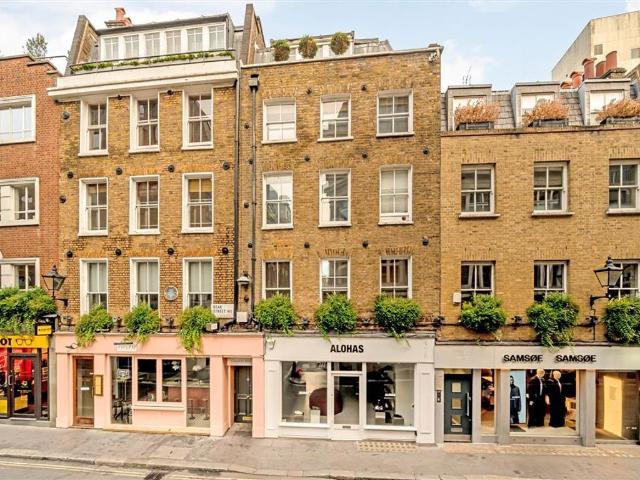 Apartment for rent in Soho, Greater London