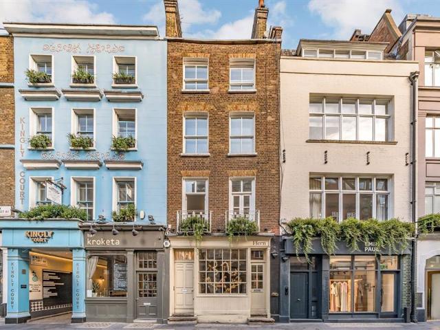 Apartment for rent in Soho, Greater London