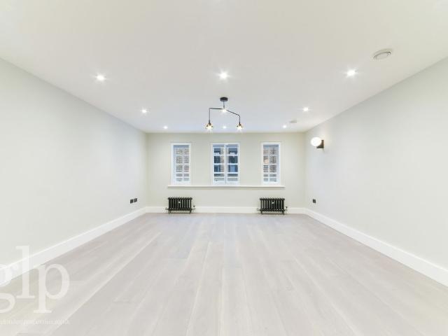 Studio for rent in Soho, Greater London