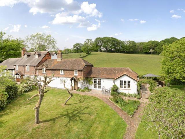 House for rent in Fole, Surrey