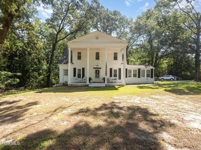 House for sale in Clinton